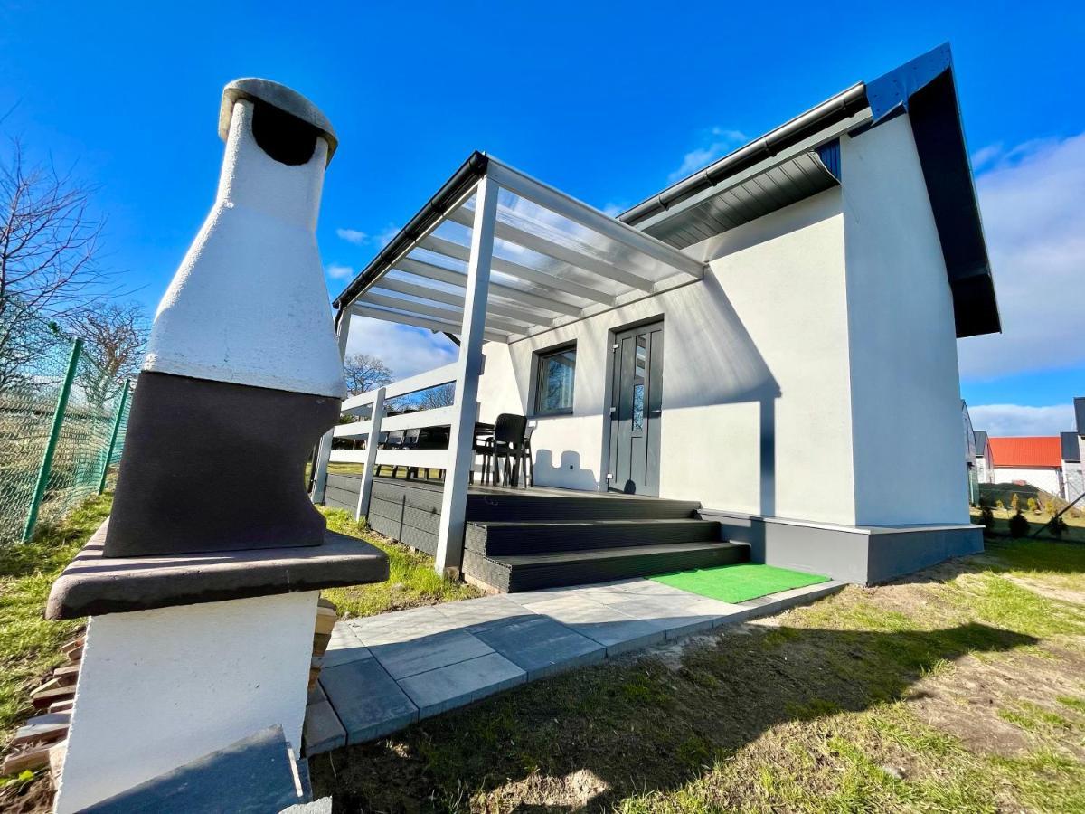 Apartament Na Ogrodowej Trzęsacz Exterior foto